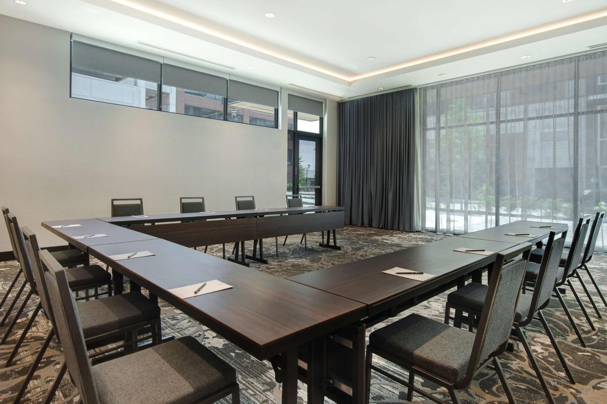 Embassy Suites By Hilton Alpharetta Halcyon Екстер'єр фото