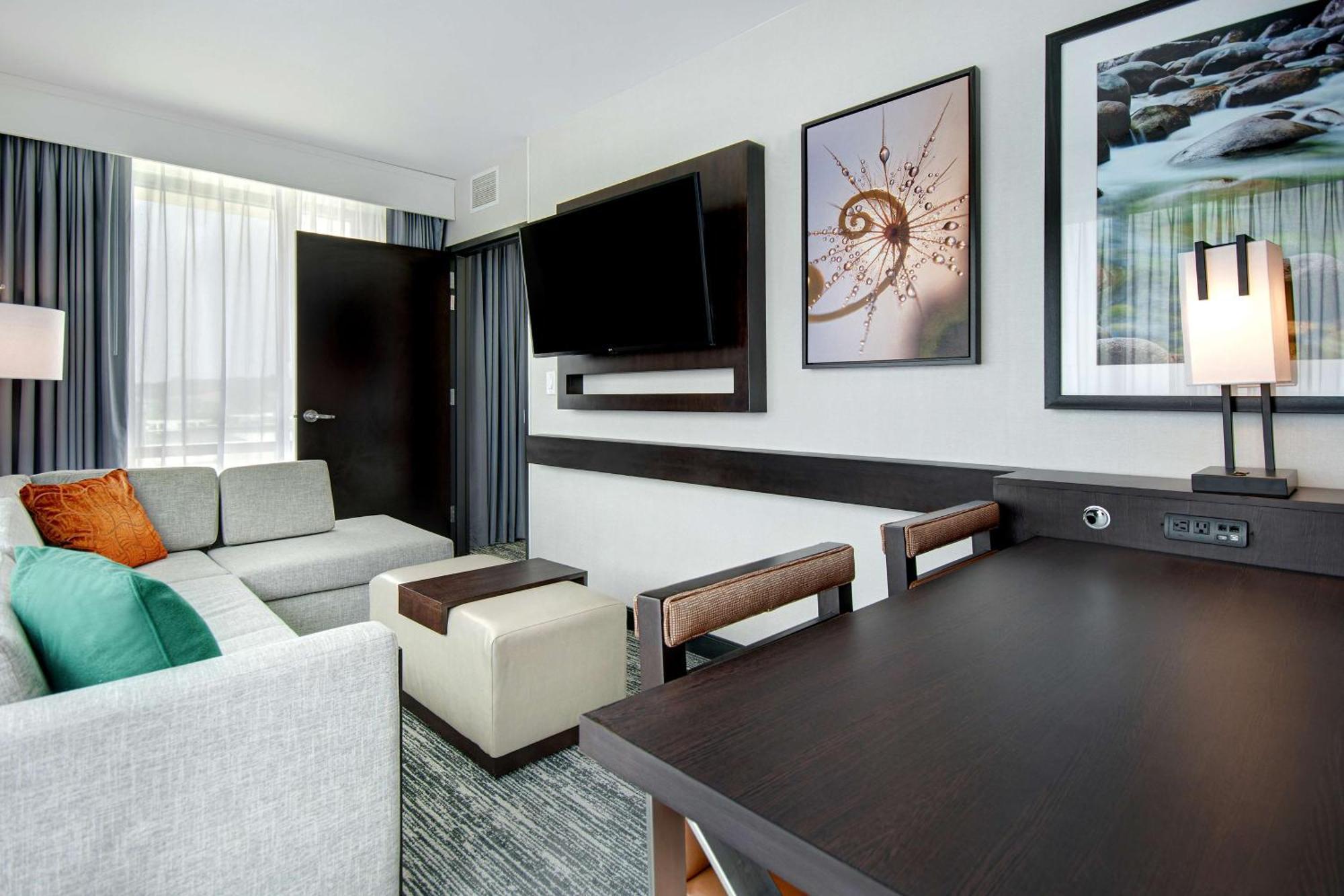 Embassy Suites By Hilton Alpharetta Halcyon Екстер'єр фото